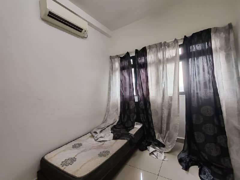 Condominium Meridin Medini 7