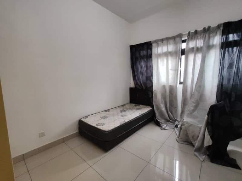 Condominium Meridin Medini 12