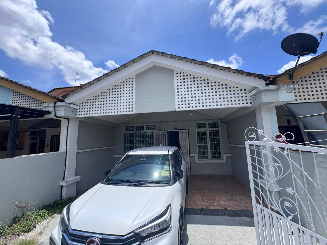 Double Storey Terrace Bandar Seri Alam
