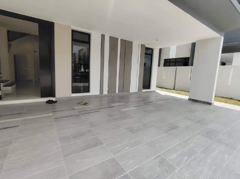 Double Storey Semi-D Jalan Danga Sutera 6
