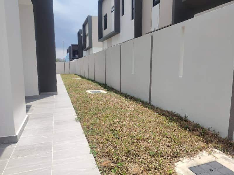 Double Storey Semi-D Jalan Danga Sutera 7
