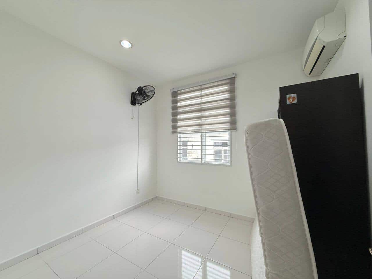 Double Storey Terrace Zon 7 Bukit Indah 7