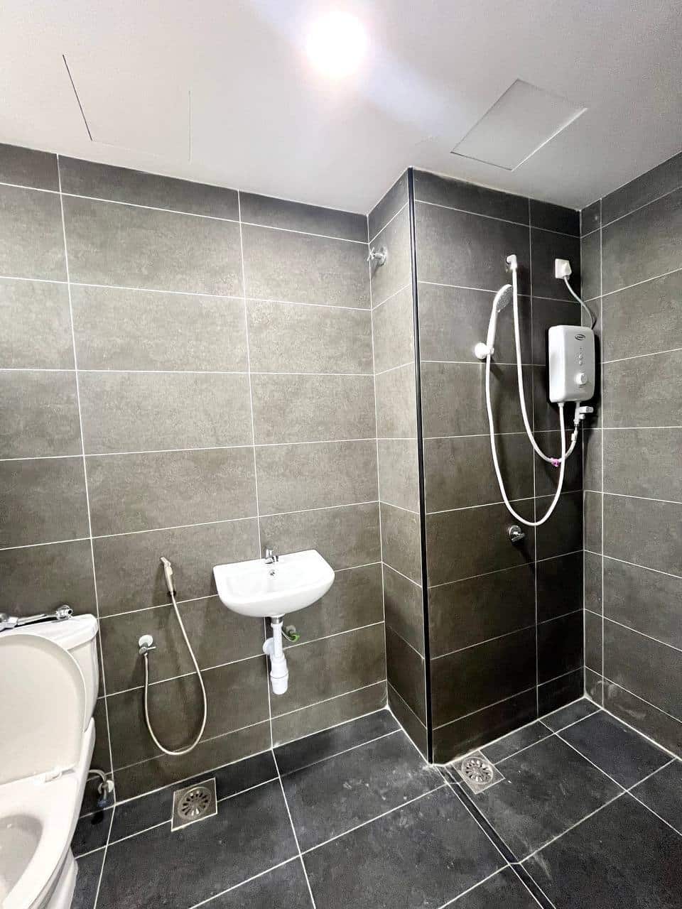 Service Apartment Bandar Seri Alam 10