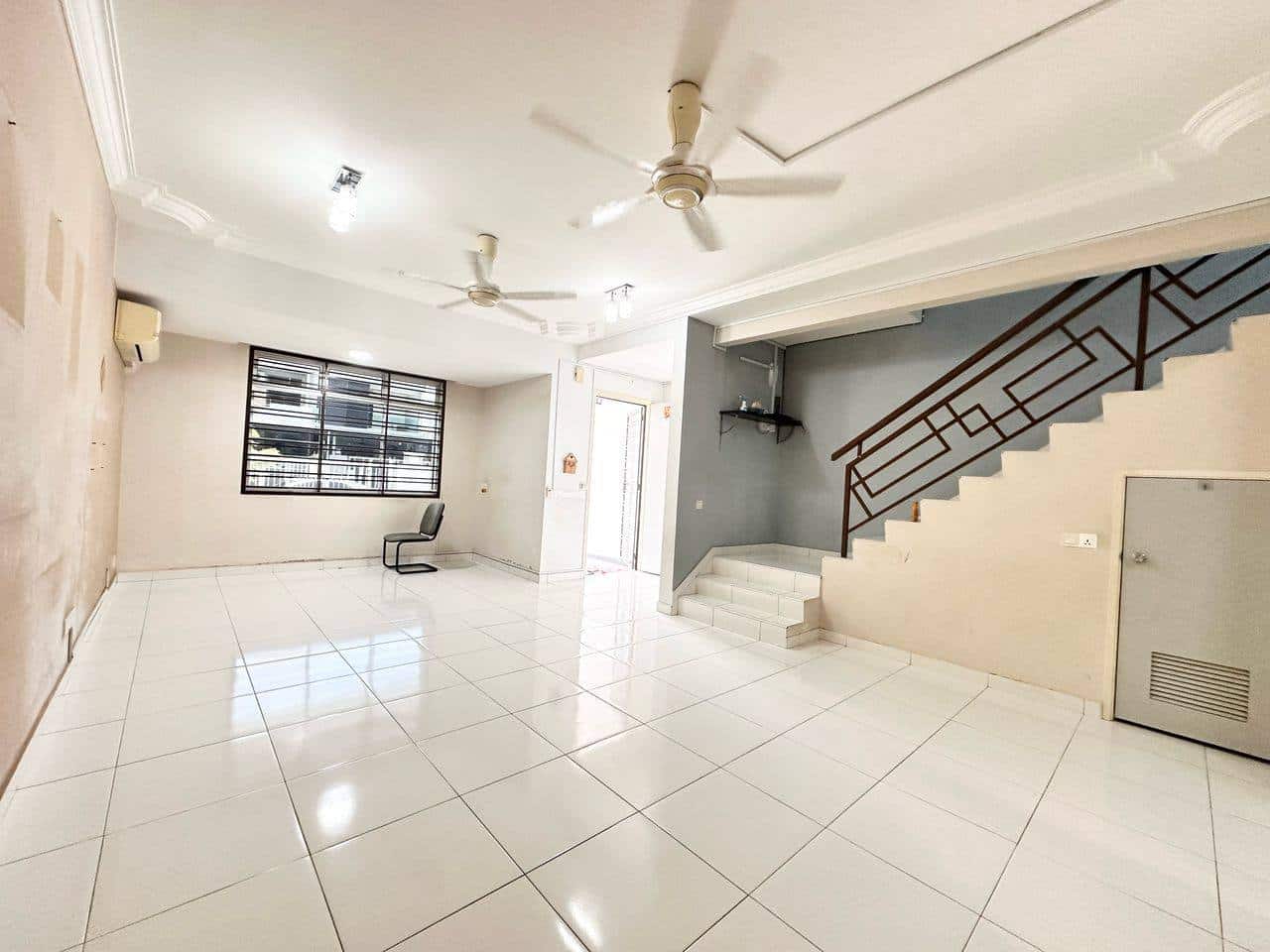2-Storey Terrace Taman Bukit Indah Zon 7 3