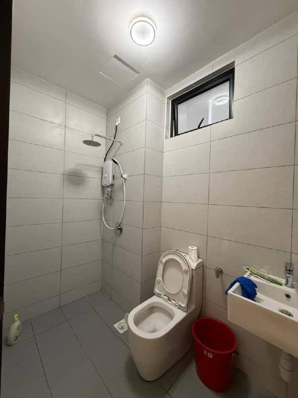 Condominium Meldrum Heights 7