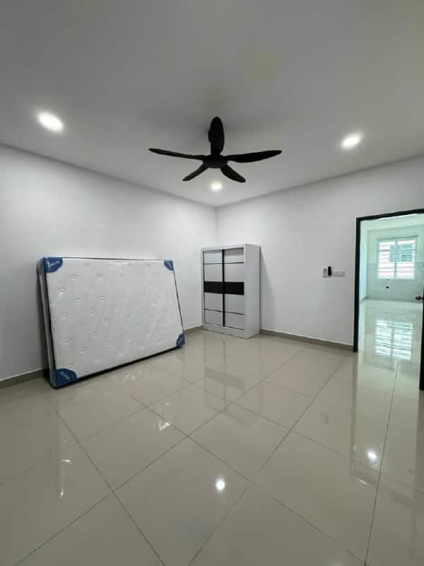 Double Storey Terrace Bandar Dato Onn 5