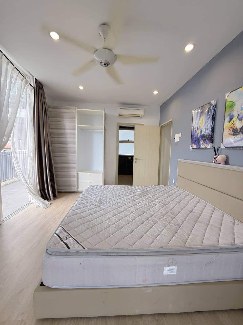 Condo Puteri Harbor 5