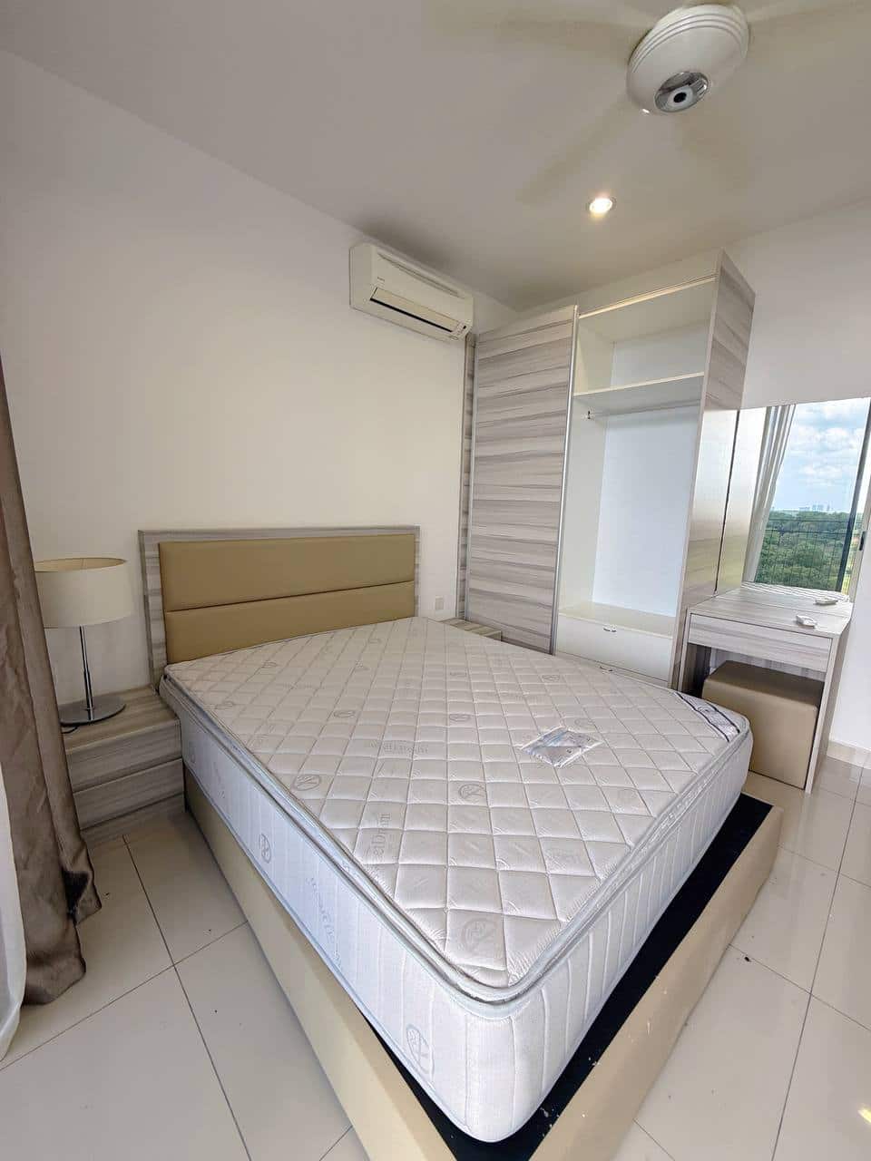 Condo Puteri Harbor 6
