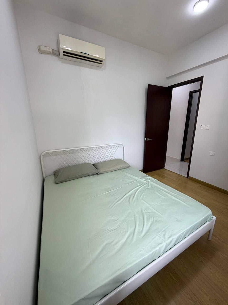 Condo Country Garden Danga Bay 4