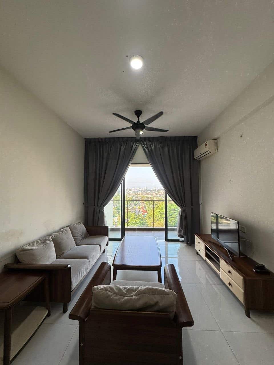 Condo Country Garden Danga Bay