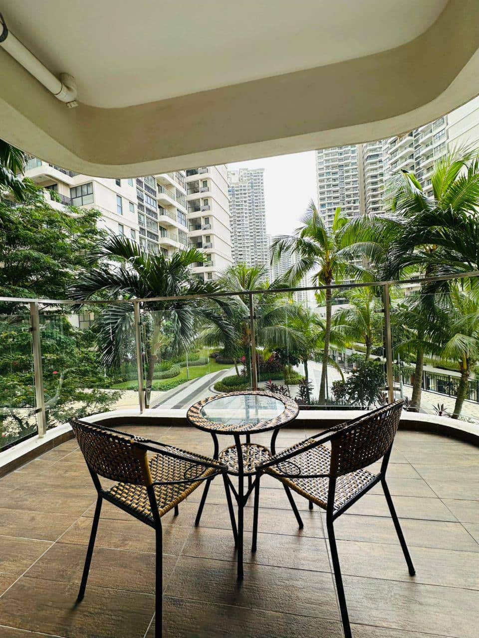 Condo Country Garden Danga Bay 7