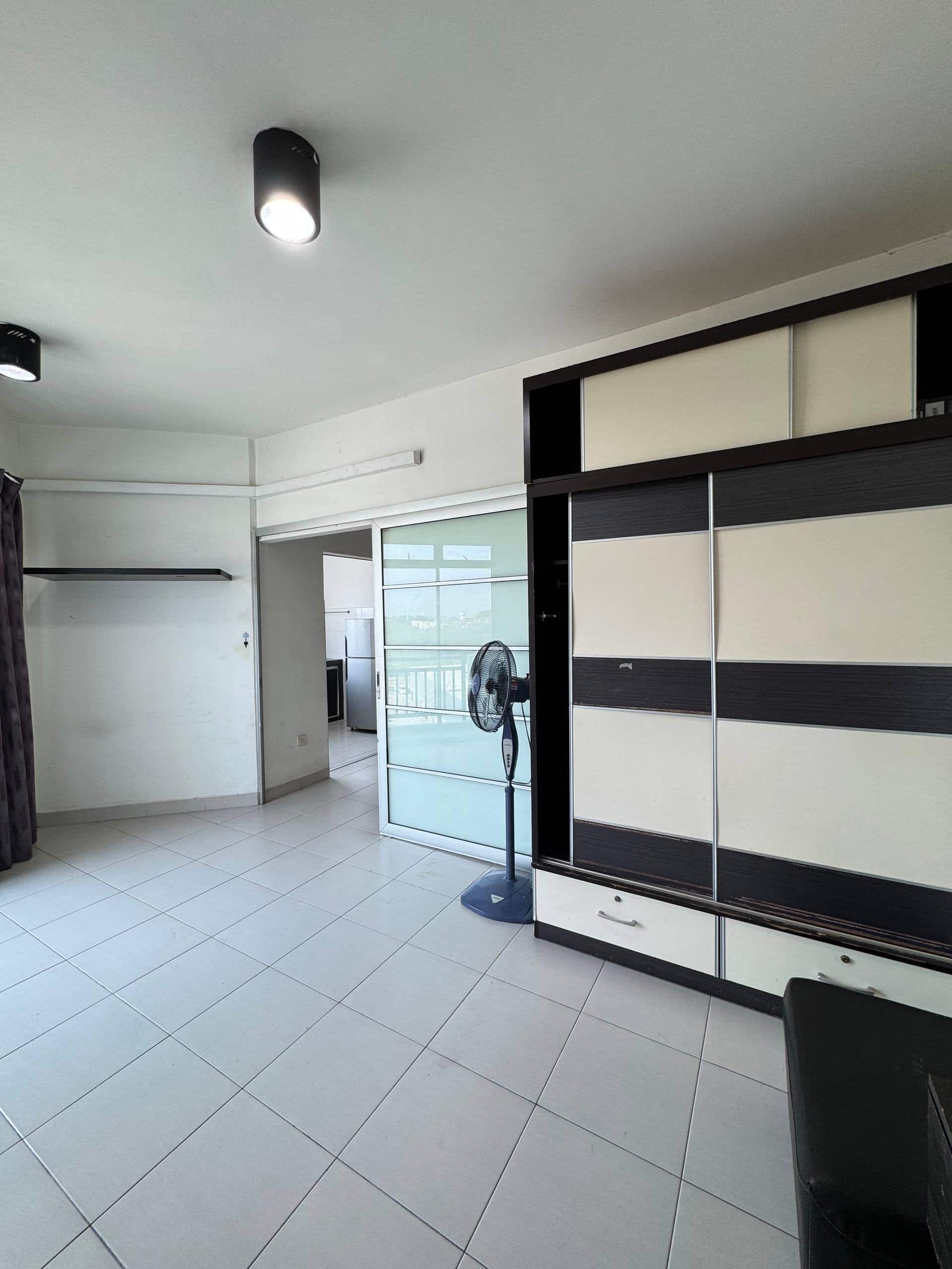 Service apartment Tebrau City Residences 2