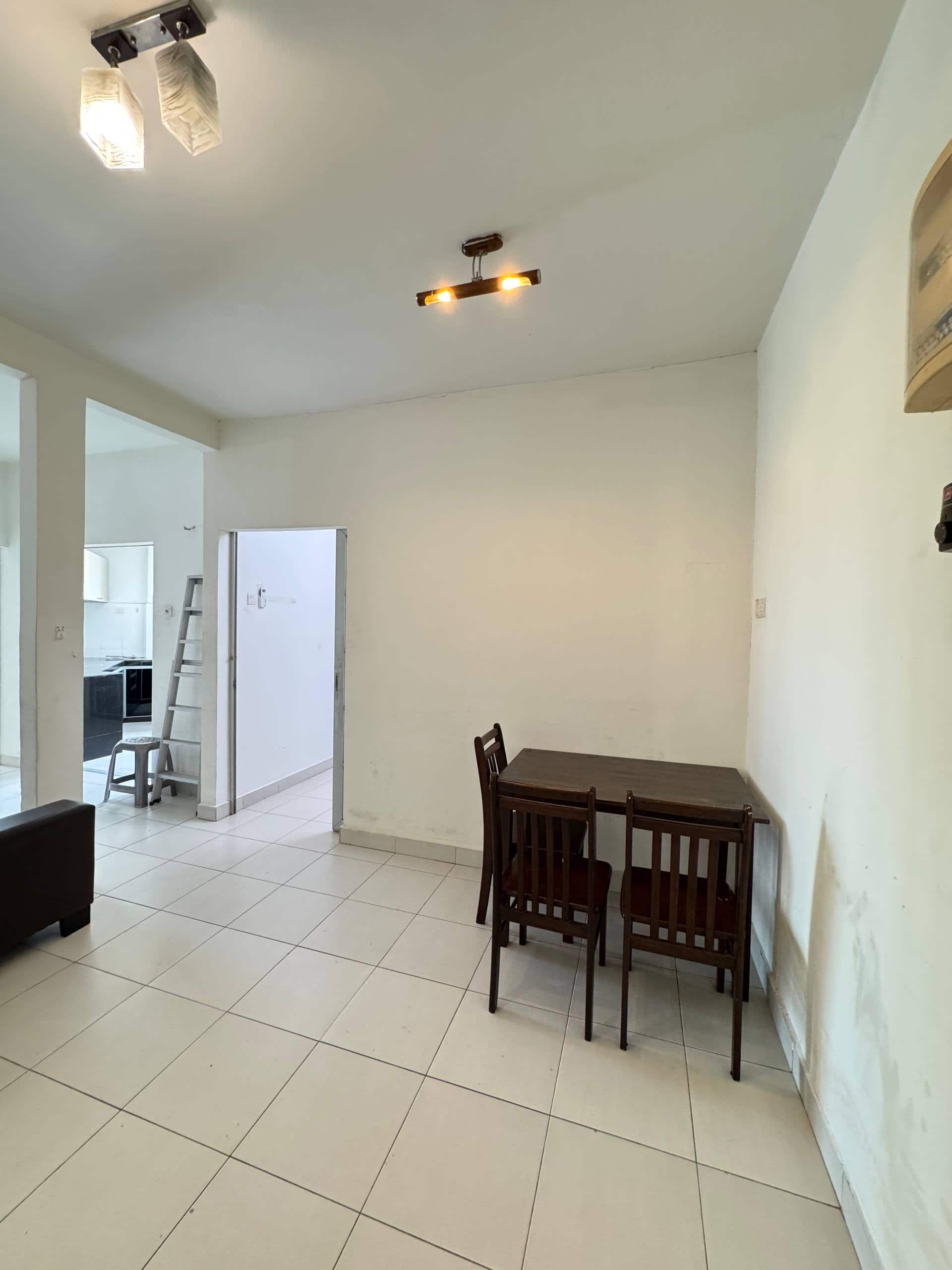 Service apartment Tebrau City Residences