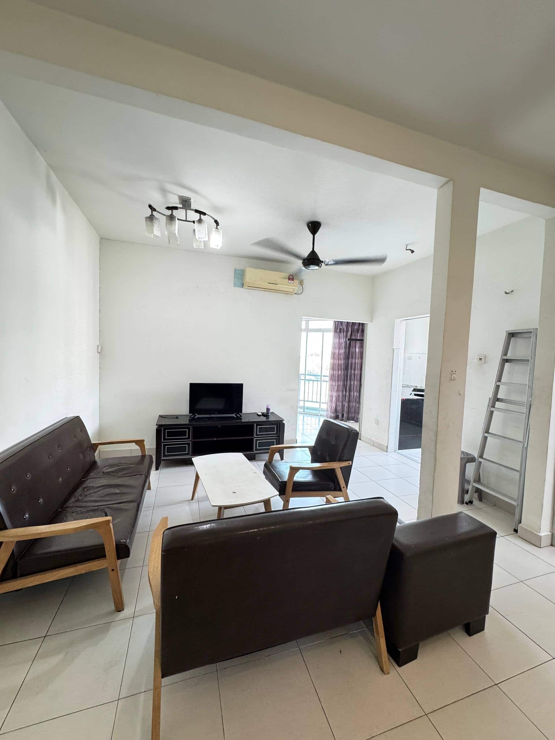 Service apartment Tebrau City Residences 11
