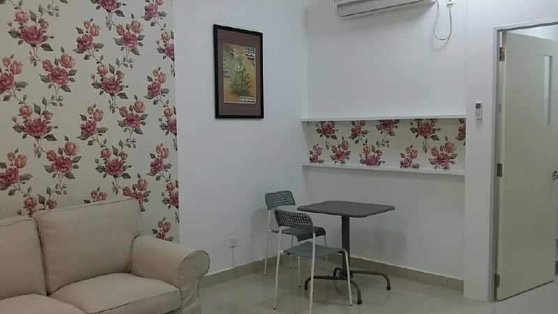 Studio PARC Regency 6