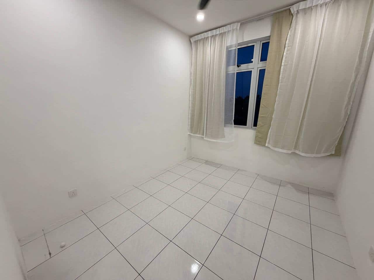Apartment Camellia Residence Seri Austin 4