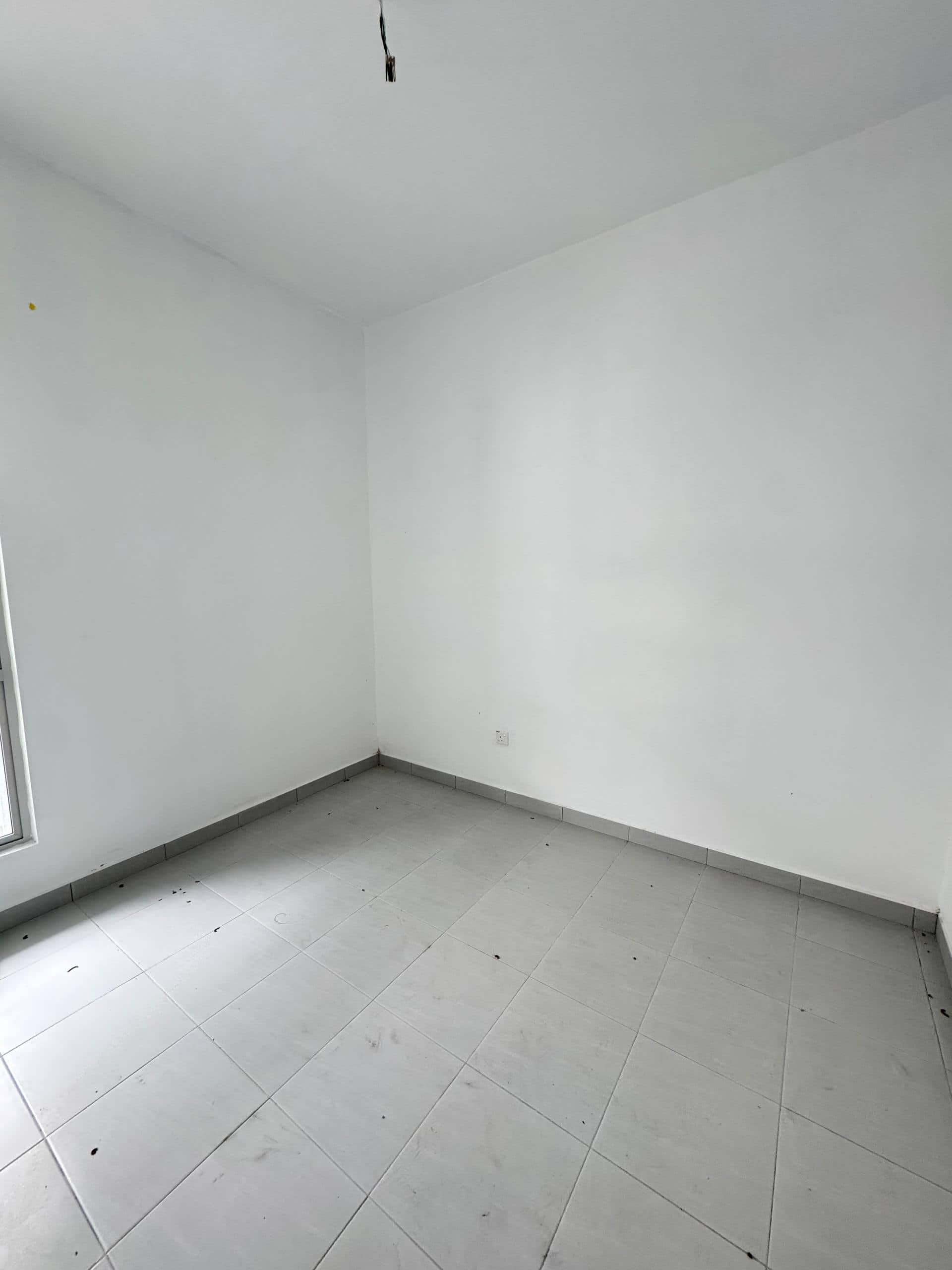 Double storey terrace house Pulai Mutiara 6