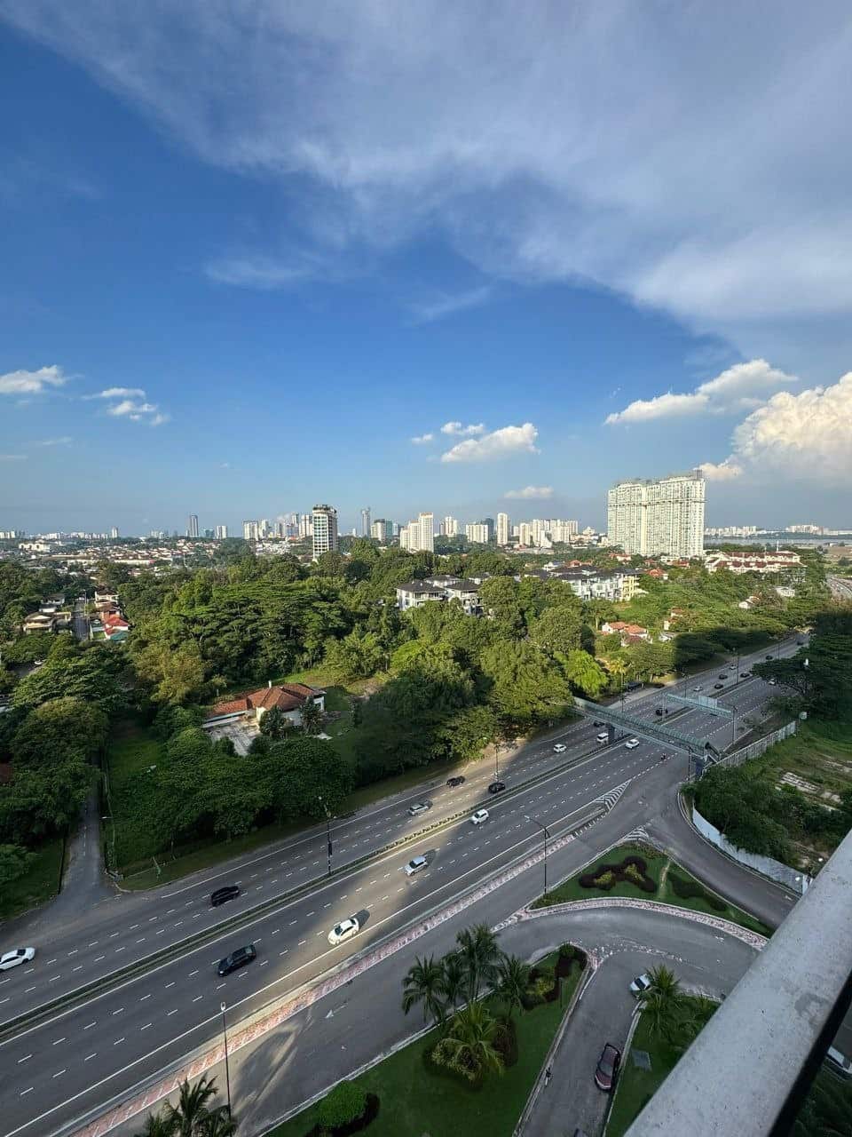 Condo Country Garden Danga Bay 1