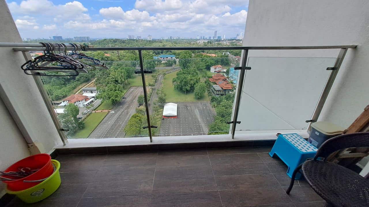 Condo Amberside Country Garden Danga Bay 4