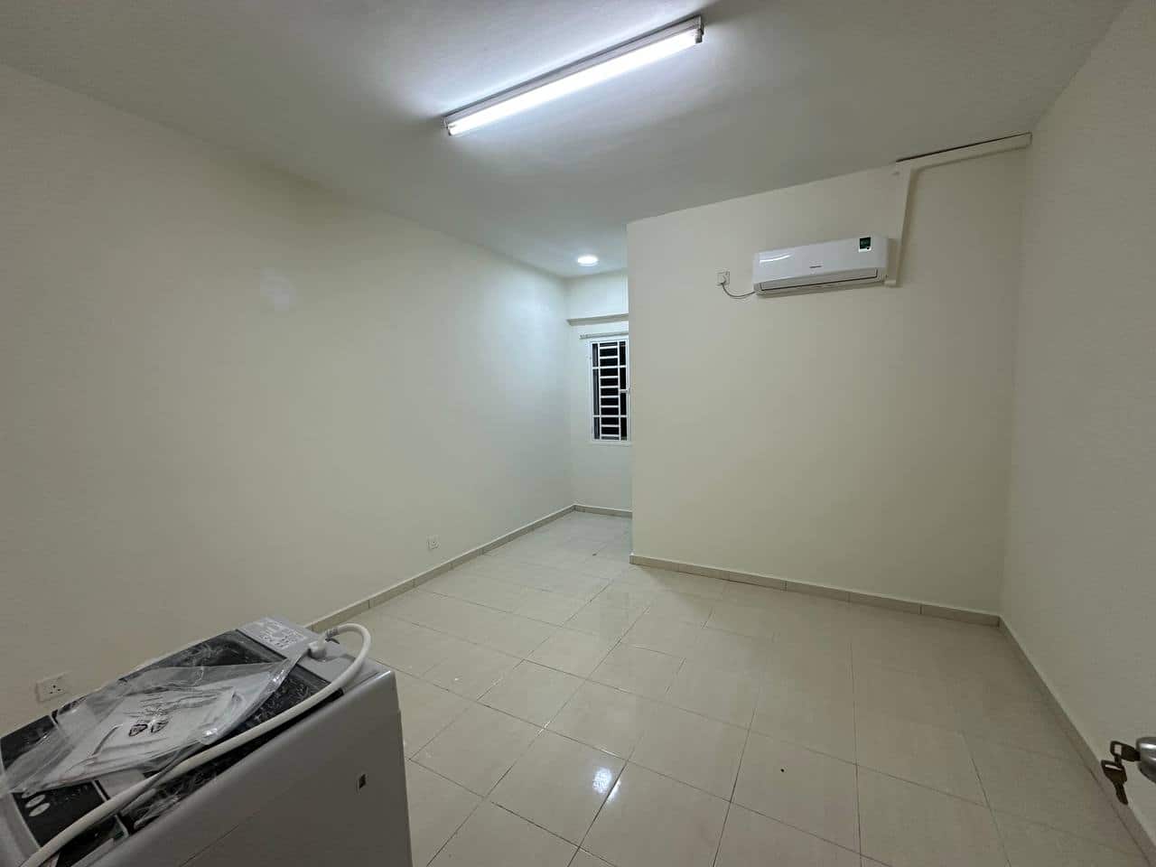 Apartment Embassy Suites (Duta Impian) 4