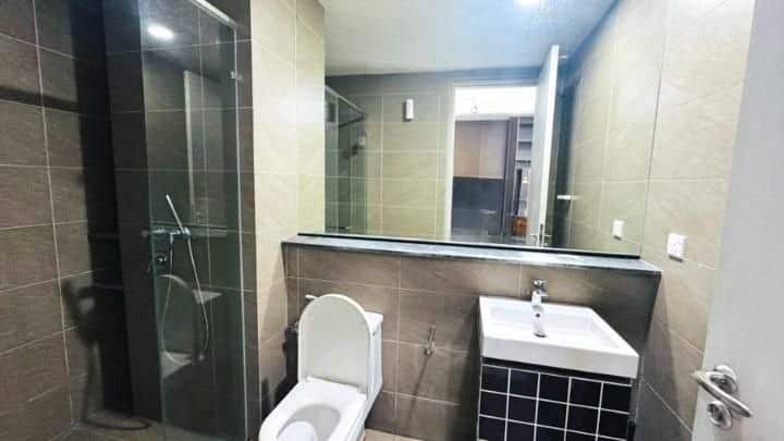Studio Grand Medini 6