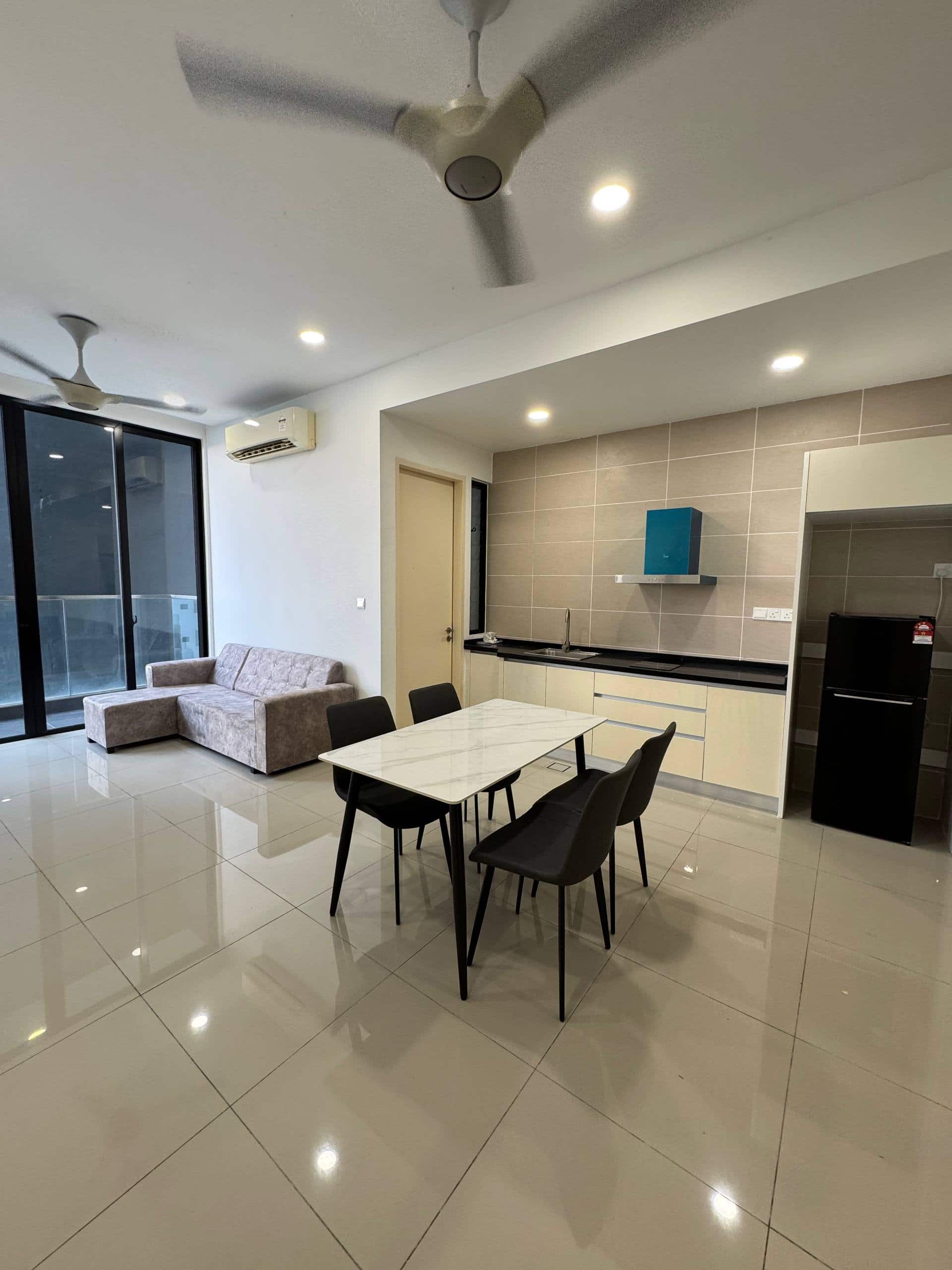 Condo Medini 1