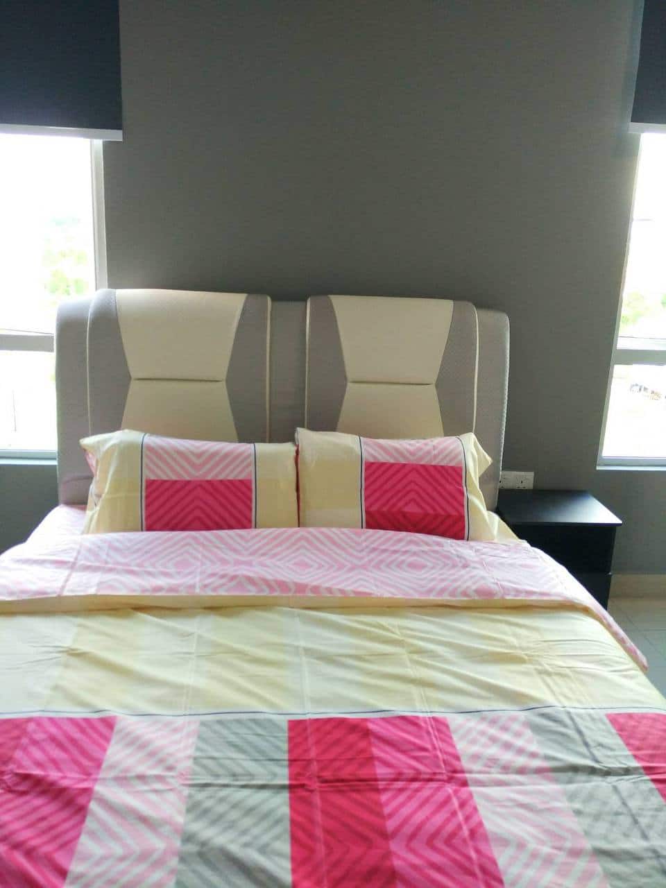Condo Midori Green 8