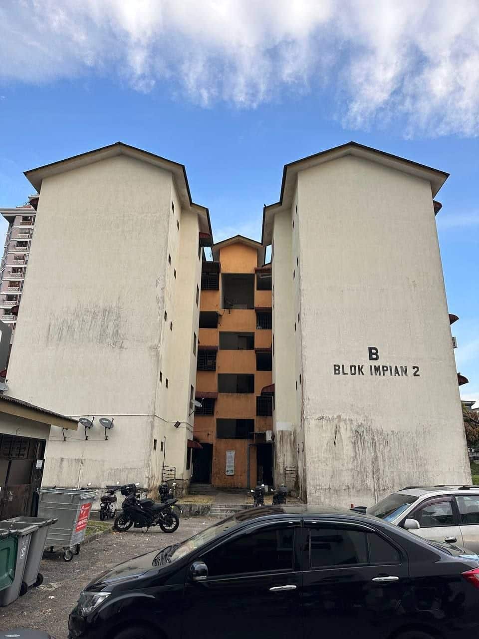Medium Cost Flat Impian Stulang 2