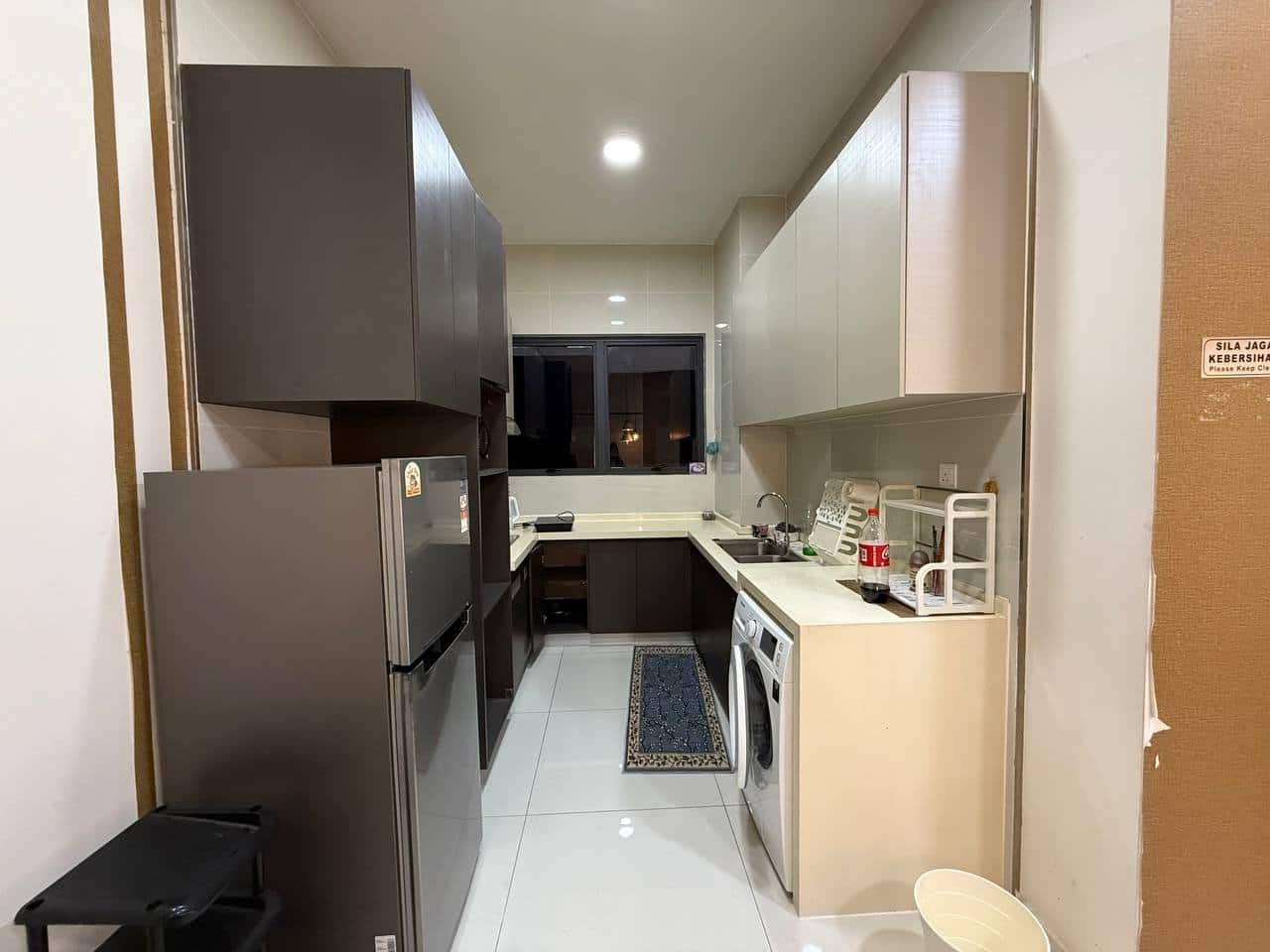 Condo Kingsbay @ Country Garden Danga Bay 9
