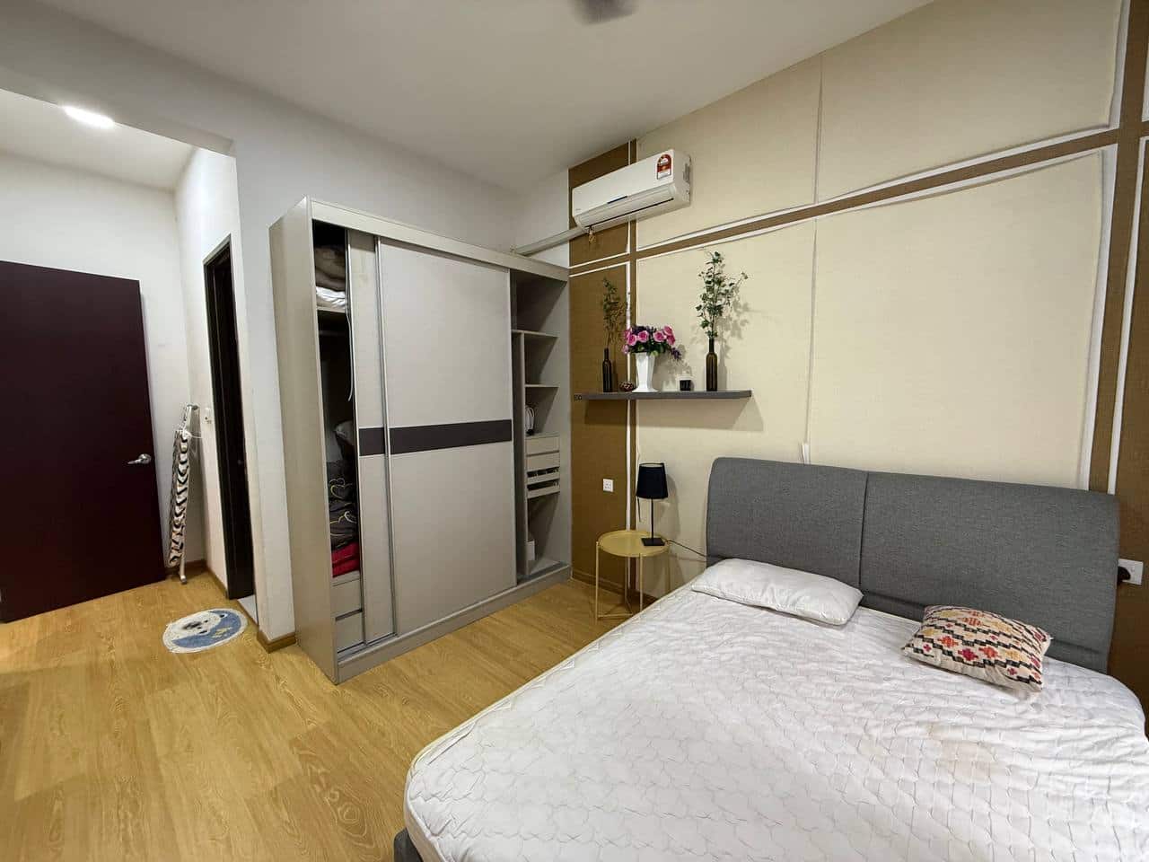Condo Kingsbay @ Country Garden Danga Bay 5