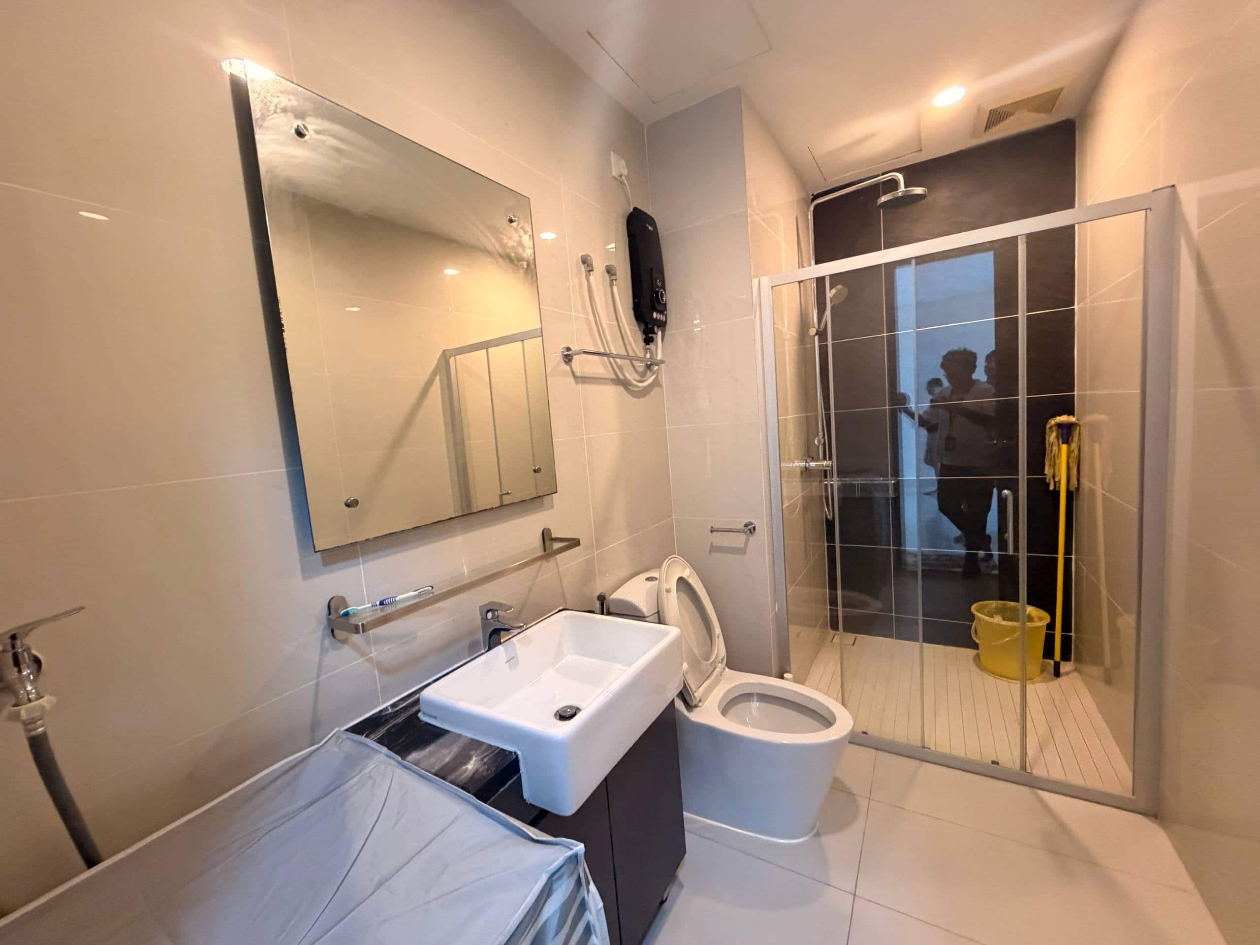 Condo Amberside @ Country Garden Danga Bay 12