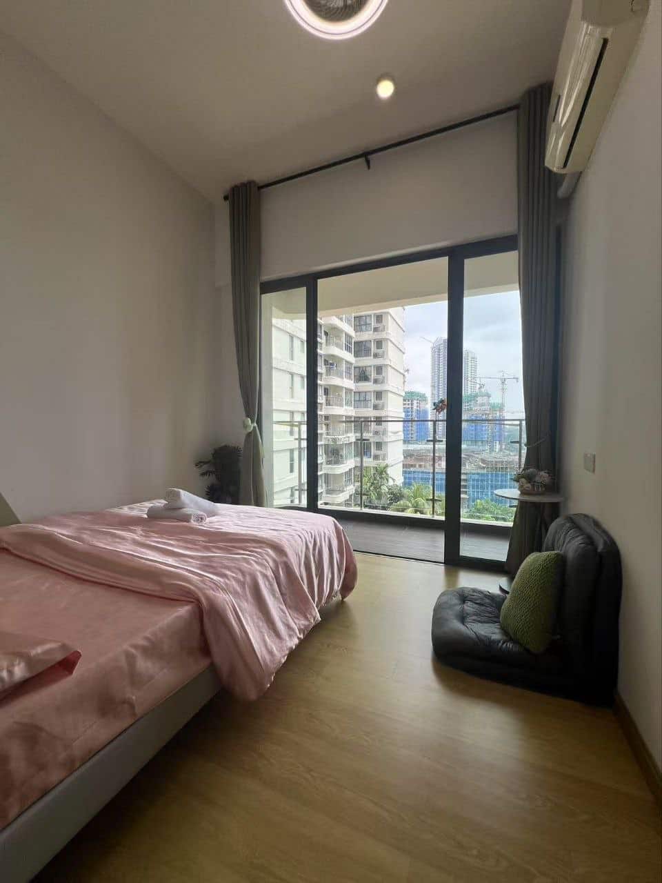 Serviced Apartment Royal Strand @ Country Garden Danga Bay 5
