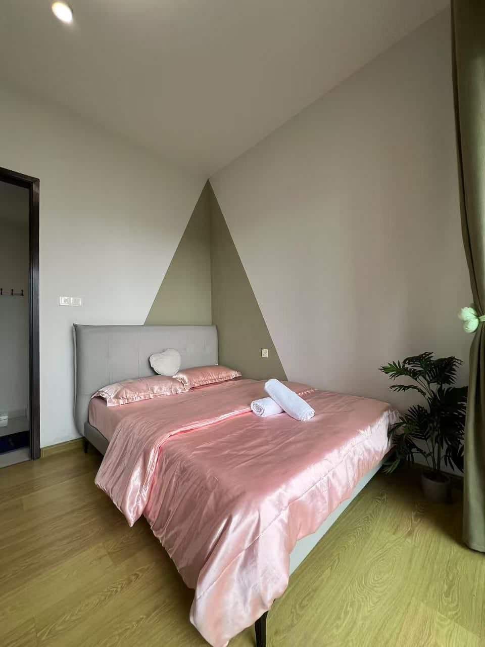 Serviced Apartment Royal Strand @ Country Garden Danga Bay 3
