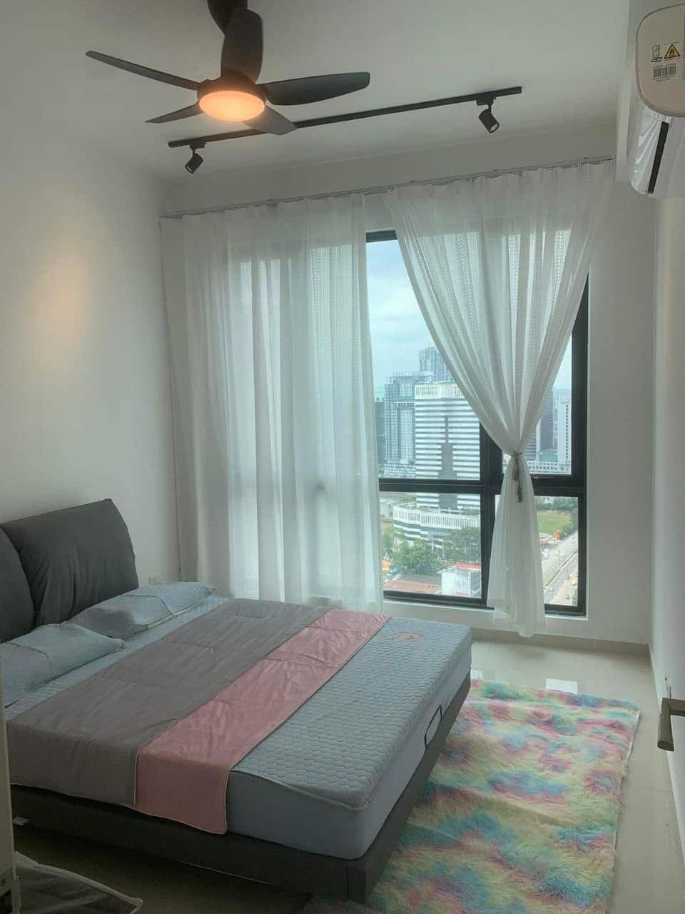Serviced Apartment JB Town 3