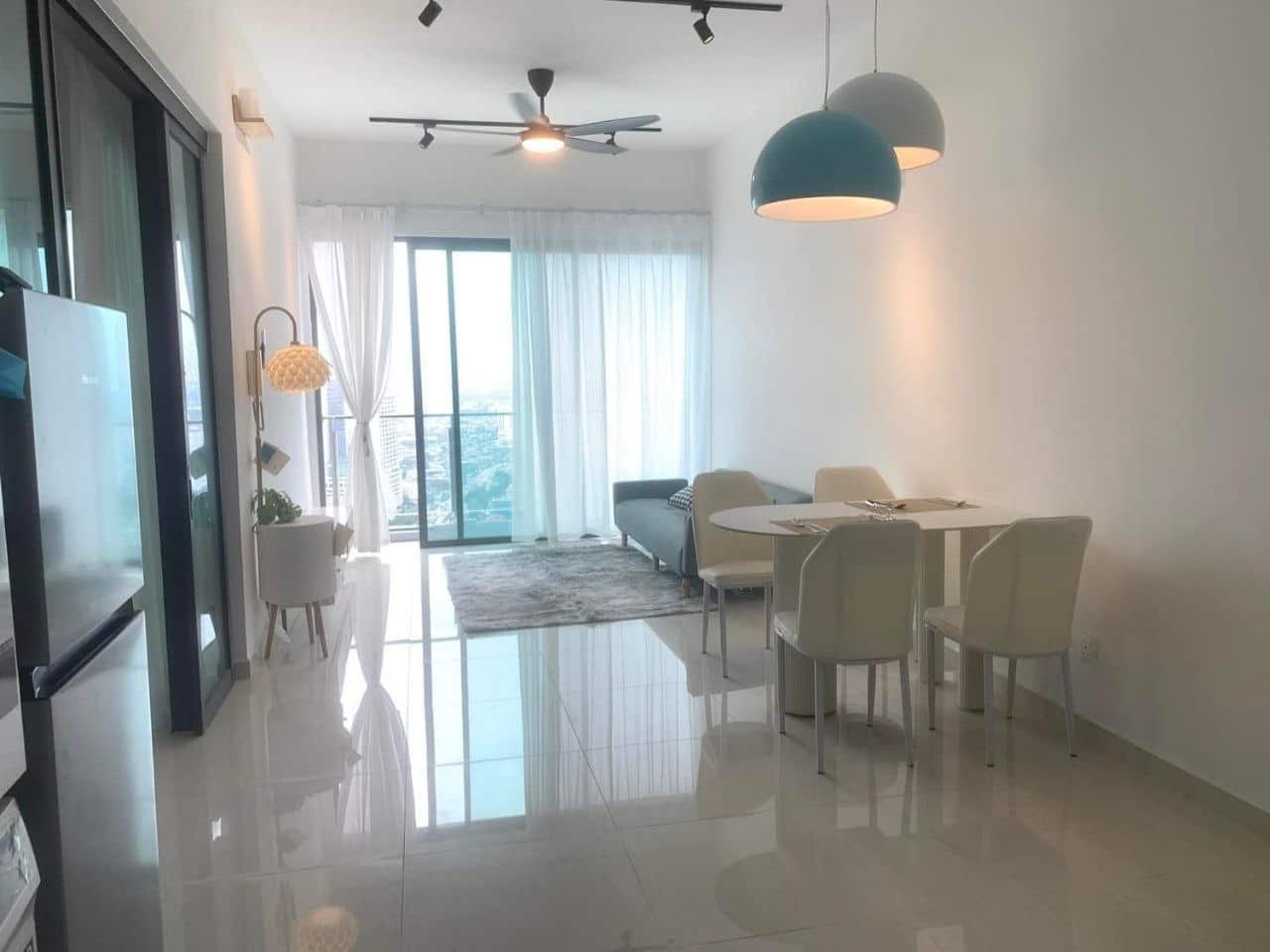 Serviced Apartment JB Town