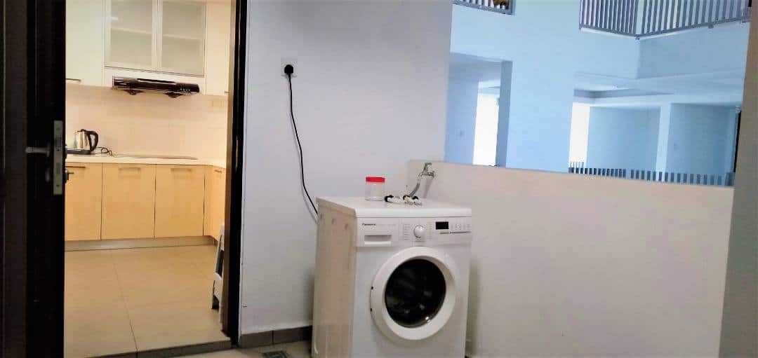 Condo Molek Pine 4 9