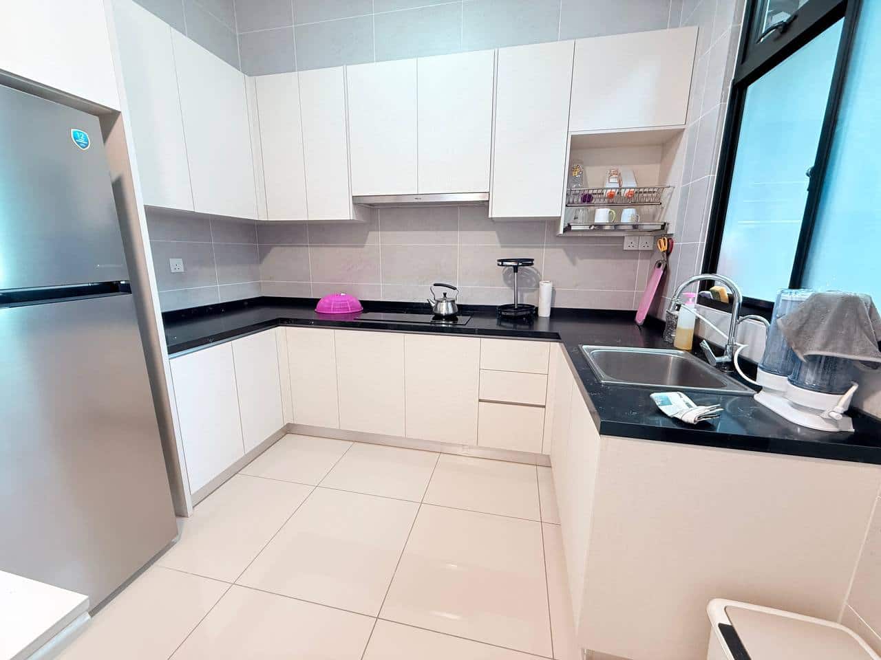 Studio Twin Tower Residence 3