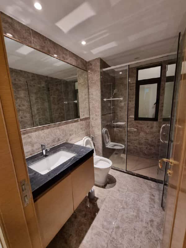 Condo R&F Princess Cove 6