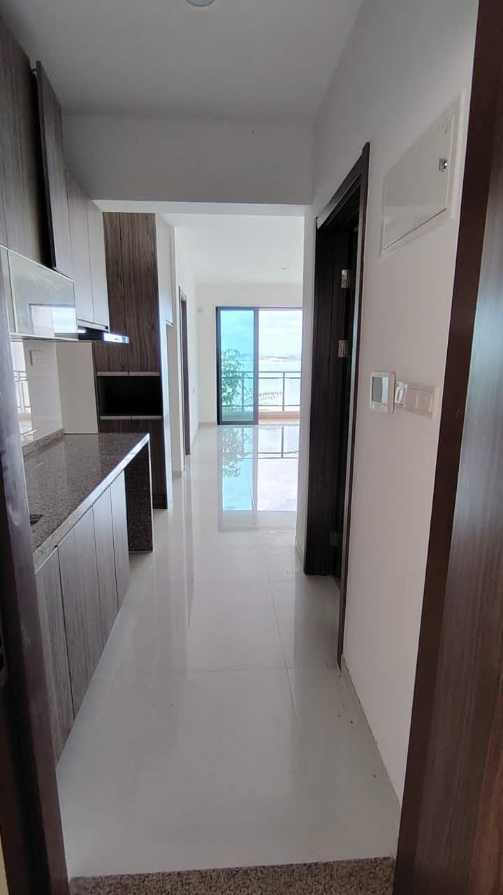 Condo Regalia Park