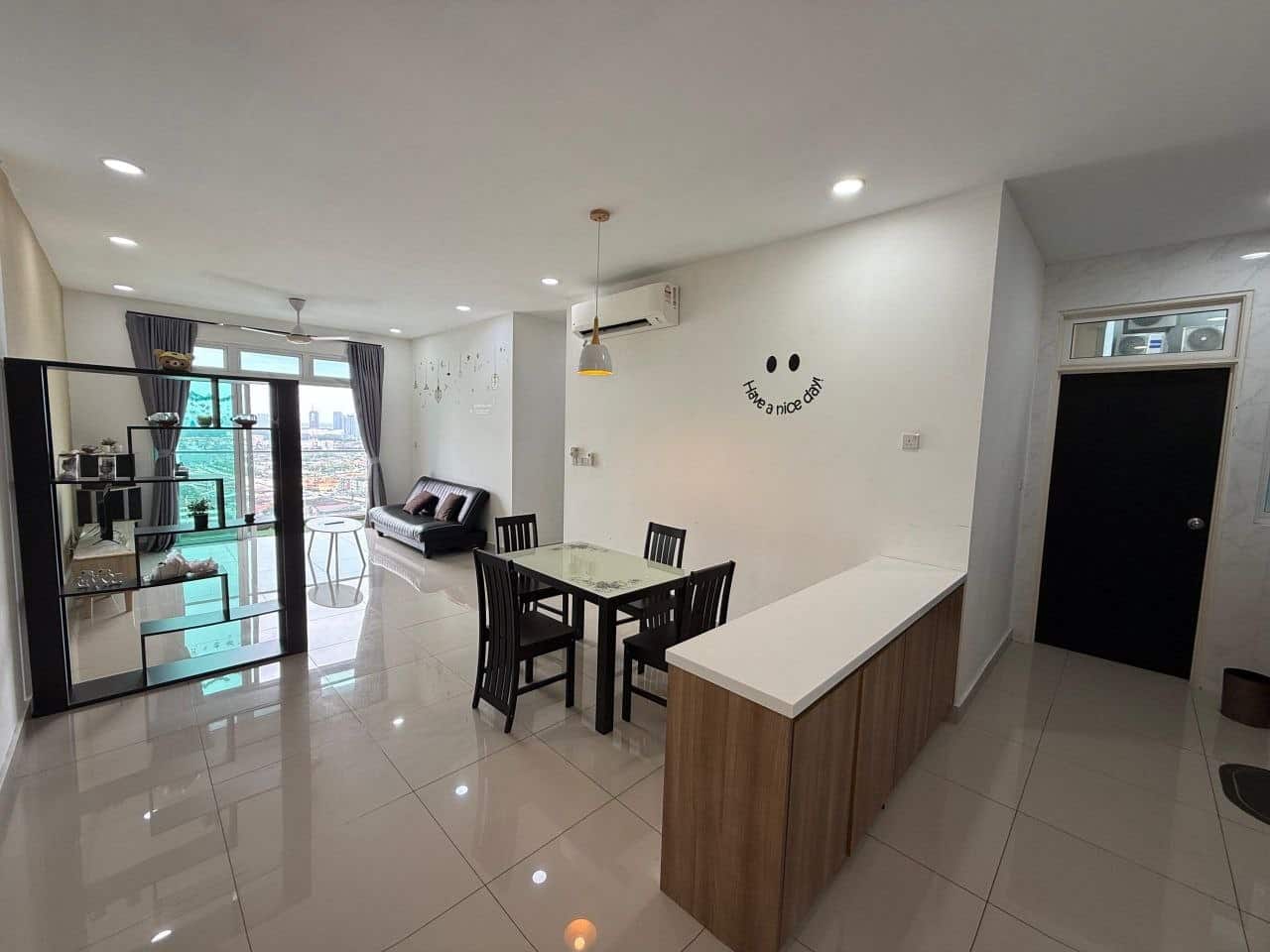 Condo Twin Galaxy @JB Town