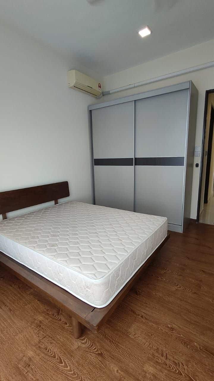 Condo Bay Laurel Country Garden Danga Bay 6