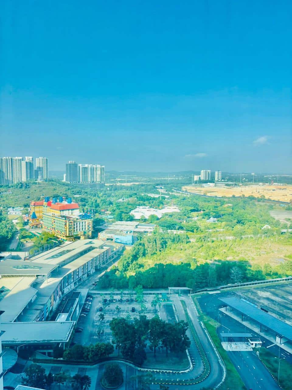 Condominium Medini 7