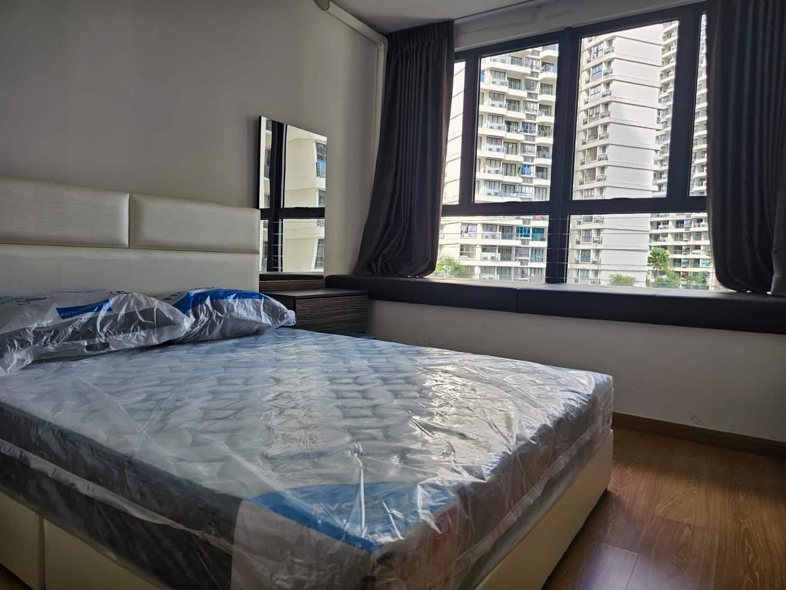 Condo Bay Laurel @ Country Garden Danga Bay 5