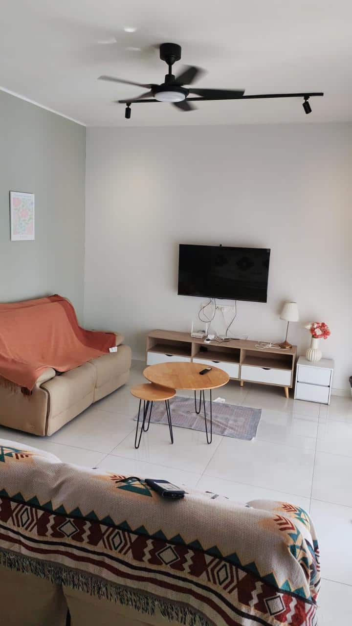 Condo Bay Laurel @ Country Garden Danga Bay 5