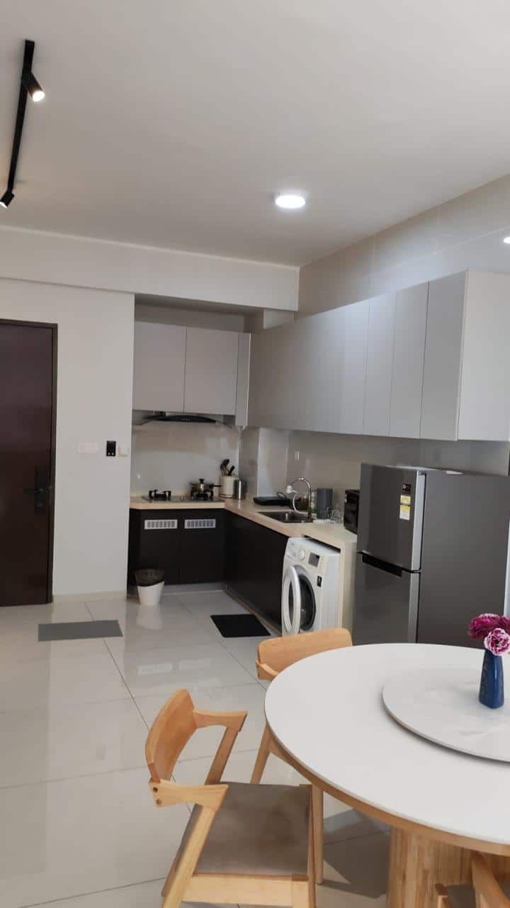 Condo Bay Laurel @ Country Garden Danga Bay 8
