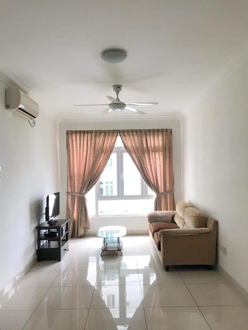 Condo Golden Sands Seaview