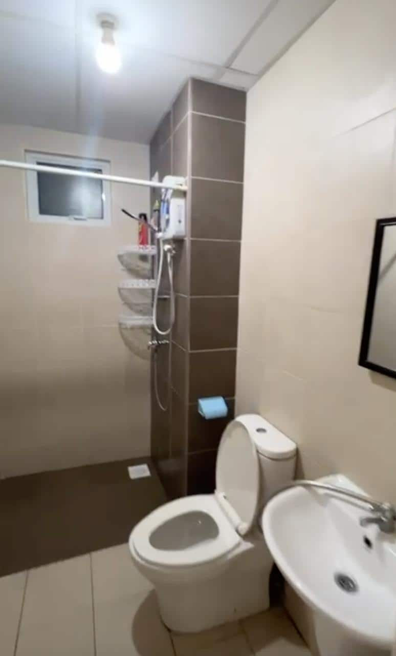 Condo Golden Sands Seaview 5