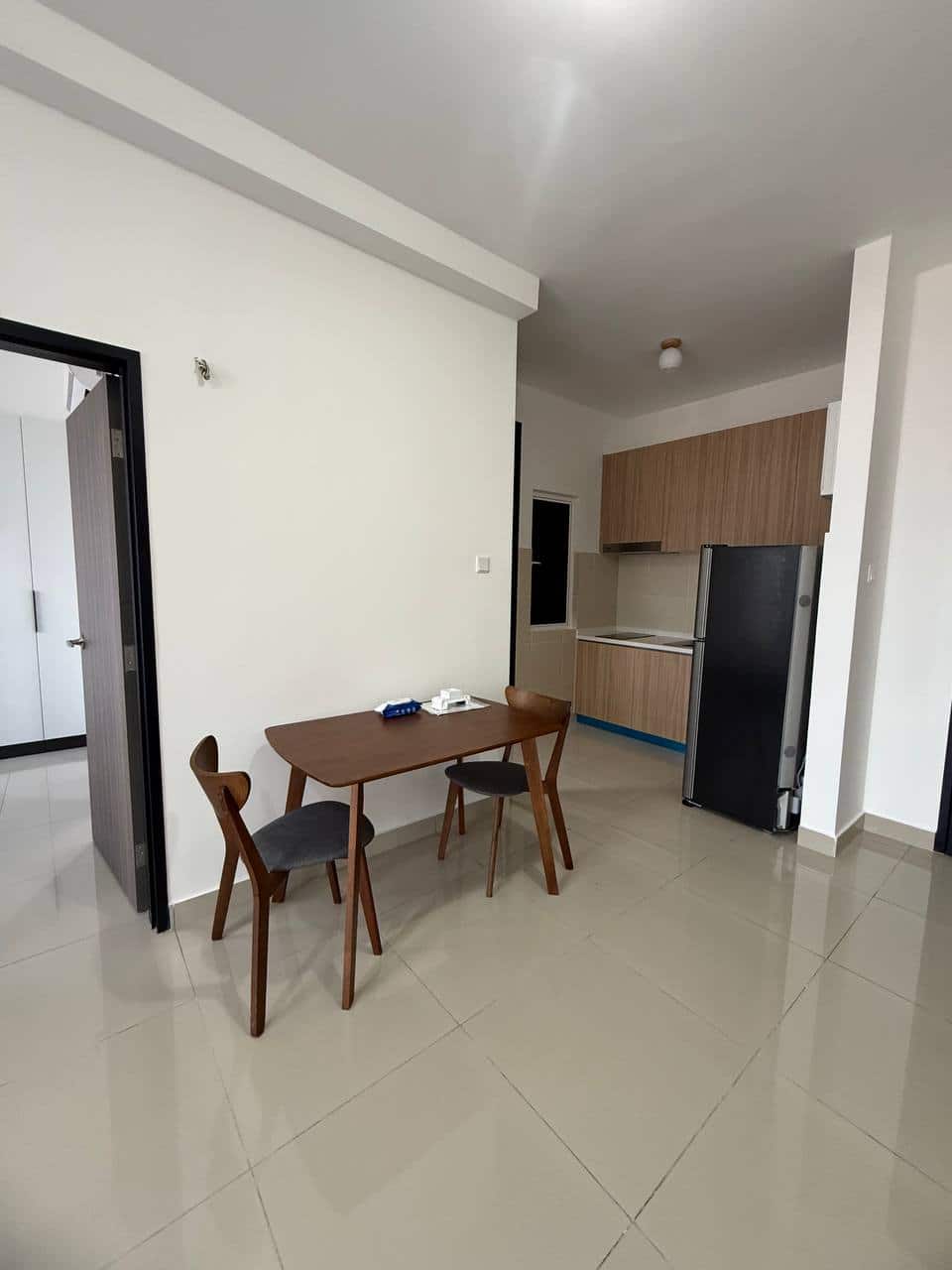 Condominium Trellis Residence 6