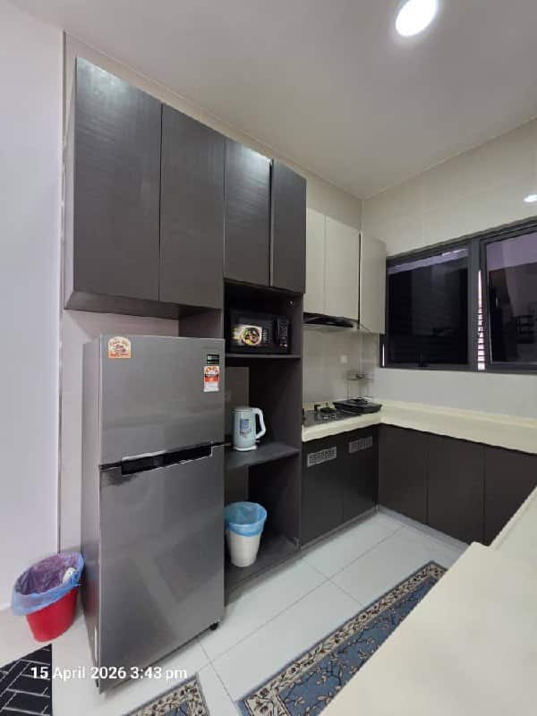 Condominium Kingsbay @ Country Garden Danga Bay 8