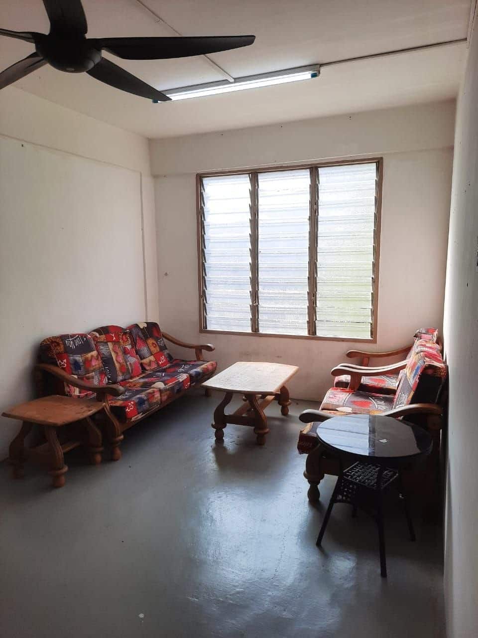 Low Cost Flat Desa Tebrau